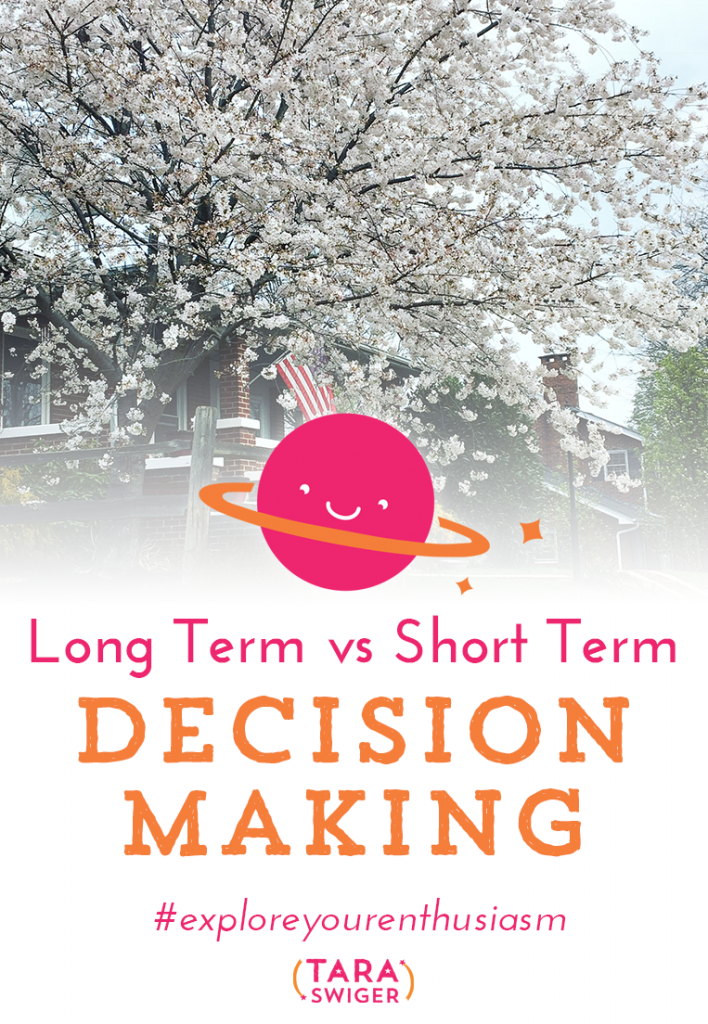 Are you focused on the long term or short term? Are you making decisions based on this week or next year? Do you have patience or are you going to quit if it doesn’t all turn out like you want in three months? This is another tough-love episode where we make your biz a little more sustainable by looking at the big questions. Listen in at TaraSwiger.com/podcast154/